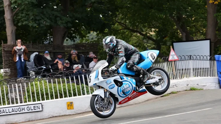 Michael Dunlop Suzuki GSX-R750 Classic TT
